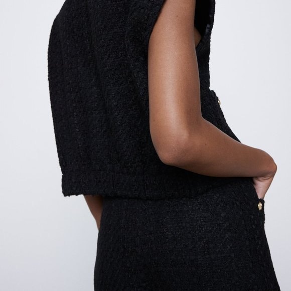 Black ZARA High-Waist Textured Weave Shorts w/ Button Trim (NWT) - Picture 6 of 8